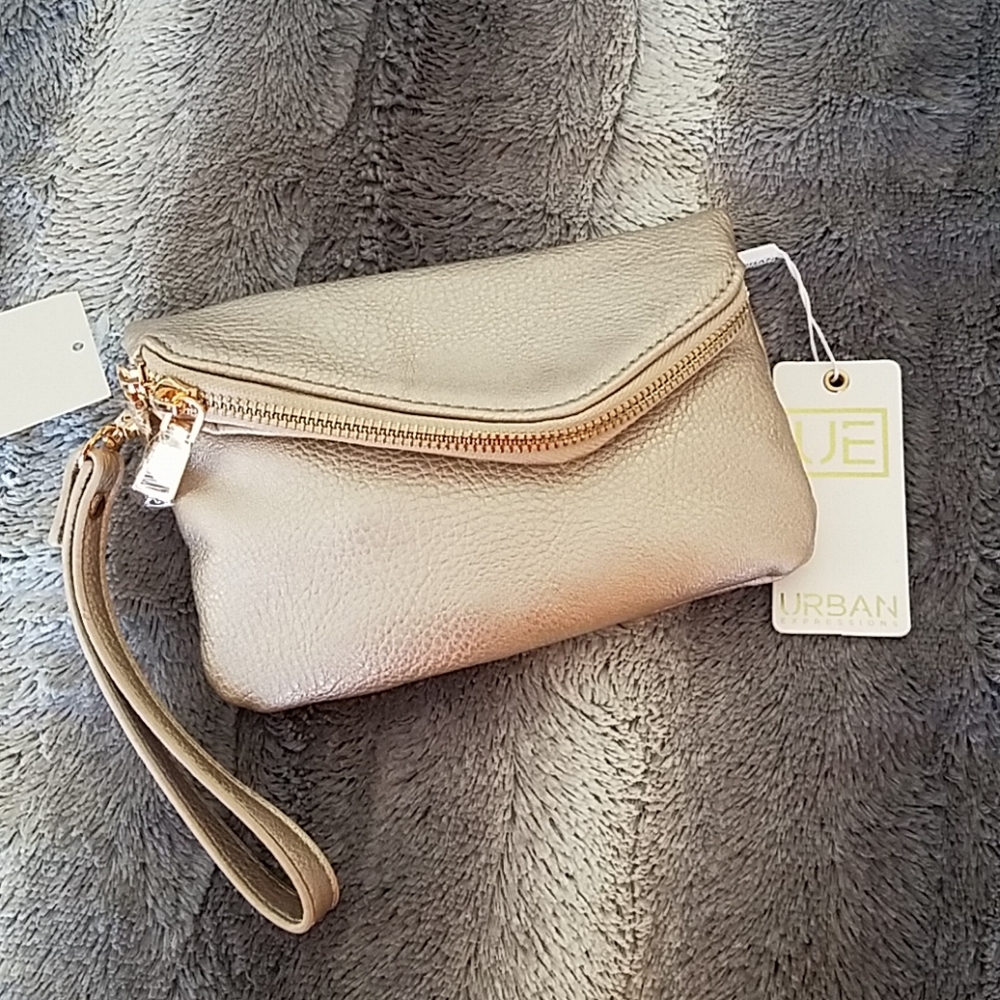 Urban Expressions Clutch/wristlet